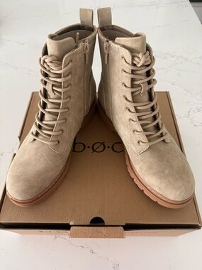 b.o.c.Women's Lauper Combat Boot Size 9 NWT